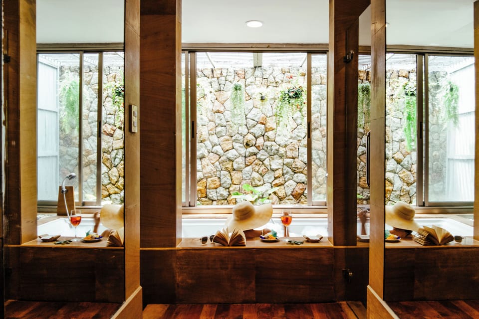 Sala Villa with Outdoor Plunge Pool | Bathroom | Bathtub, bidet, towels