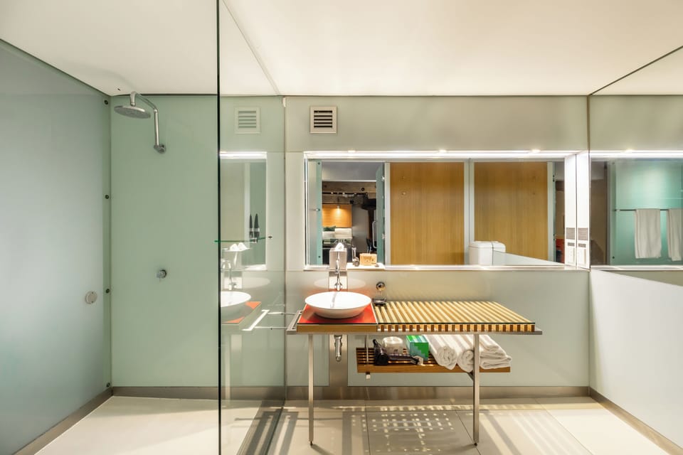 Standard Room | Bathroom | Shower, designer toiletries, hair dryer, bathrobes