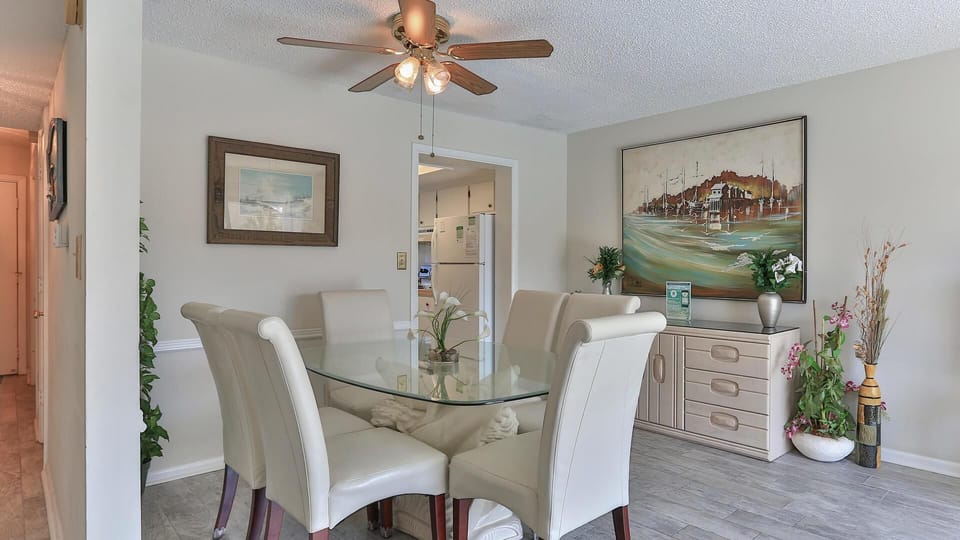 Condo, 2 Queen Beds, Pool View (Southbay by the Gulf 12) | Dining