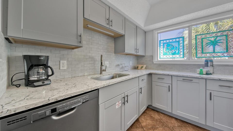 Condo, Multiple Beds (Southbay by the Gulf 124) | Private kitchen