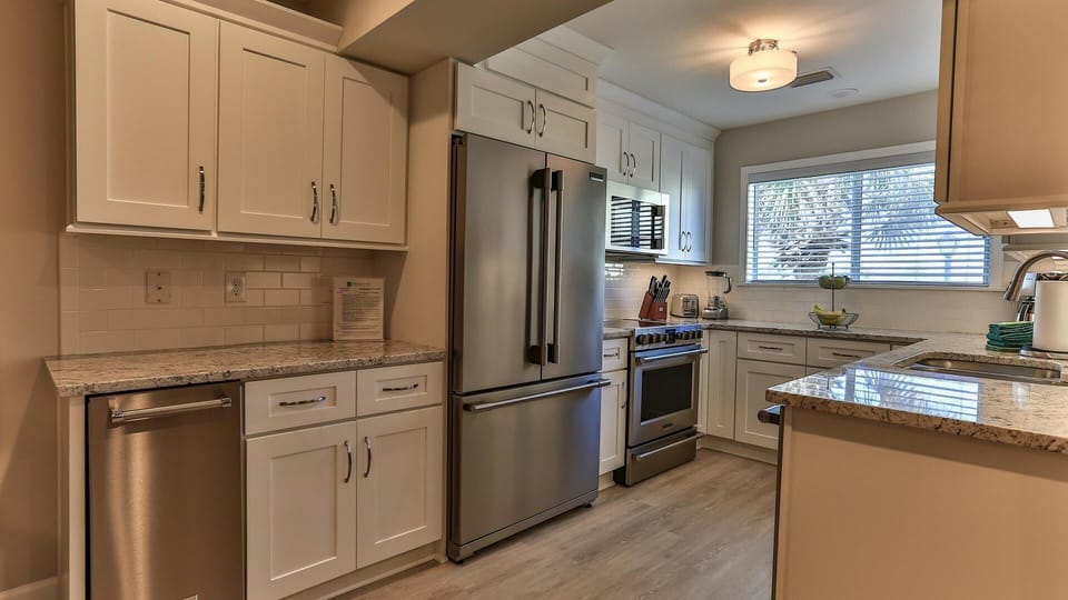 Condo, Multiple Beds, Ocean View (Southbay by the Gulf 131) | Private kitchen | Toaster