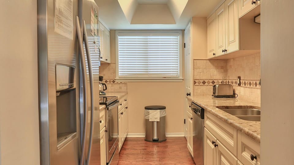 Condo, Multiple Beds (Southbay by the Gulf 15) | Private kitchen | Oven, toaster