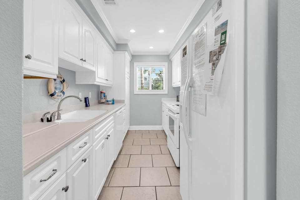 Condo, Multiple Beds (Southbay by the Gulf 33) | Private kitchen | Toaster