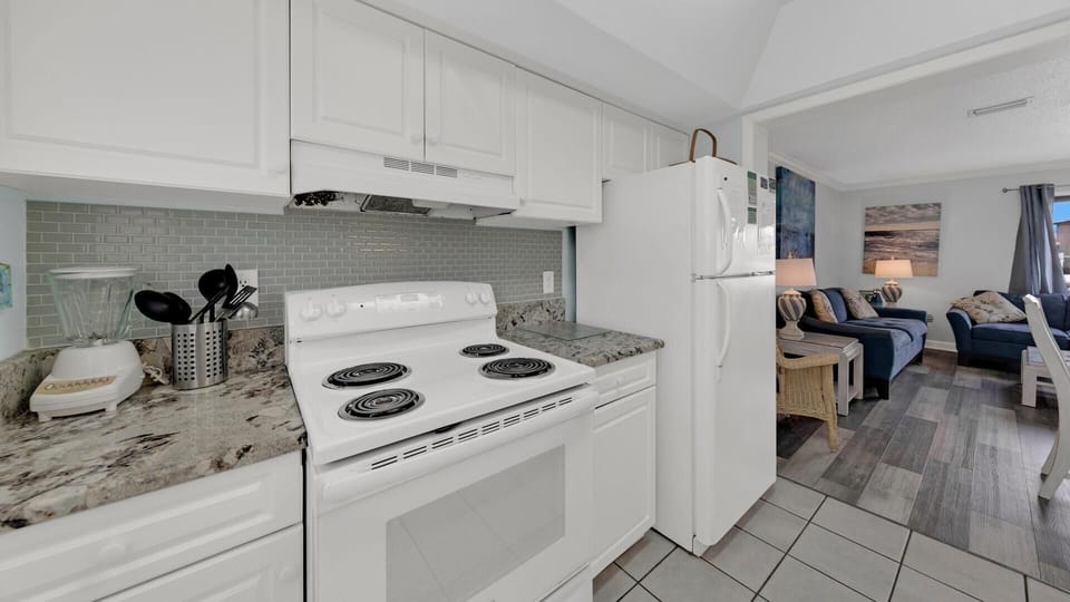 Condo, Multiple Beds, Lake View (Southbay by the Gulf 60) | Private kitchen | Toaster