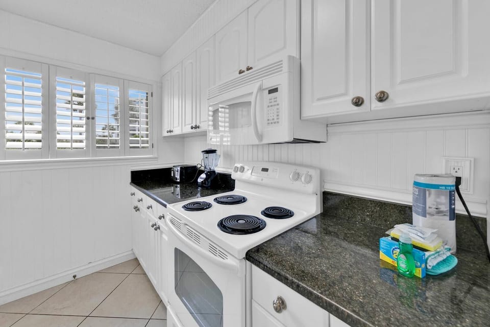 Condo, Multiple Beds (Southbay by the Gulf 99) | Private kitchen | Oven, toaster