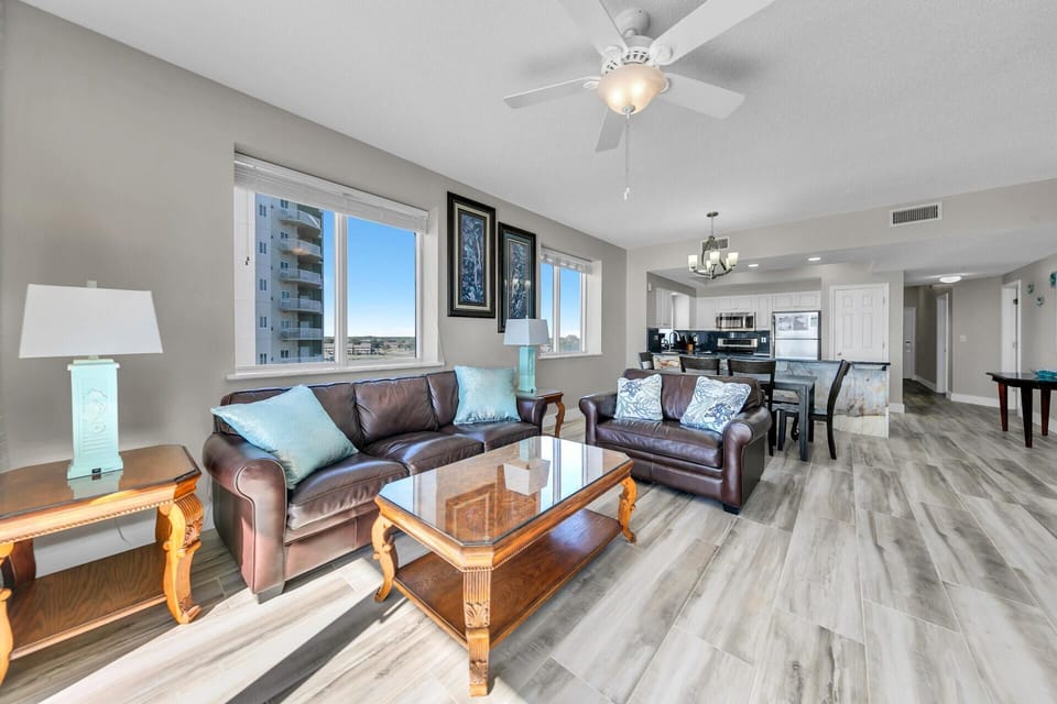 Condo, Multiple Beds, Beach View (Majestic Sun 714B) | Living area