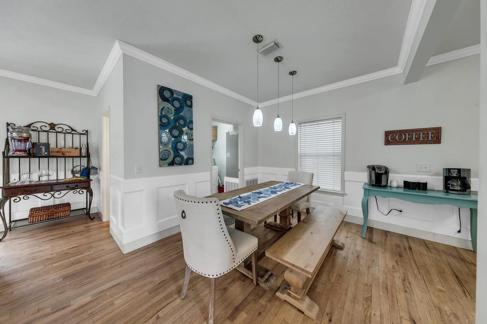 House, Multiple Beds (La Bella Vita) | Dining