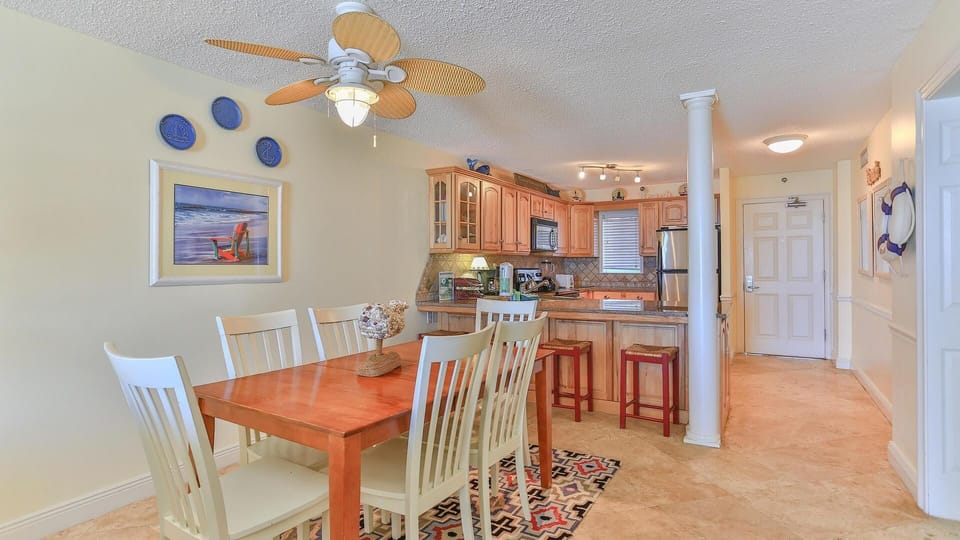 Condo, Multiple Beds, Ocean View (Destin on the Gulf 606) | Dining