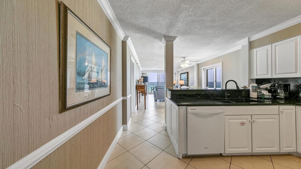 Condo, Multiple Beds, Ocean View (Destin on the Gulf 607) | Interior