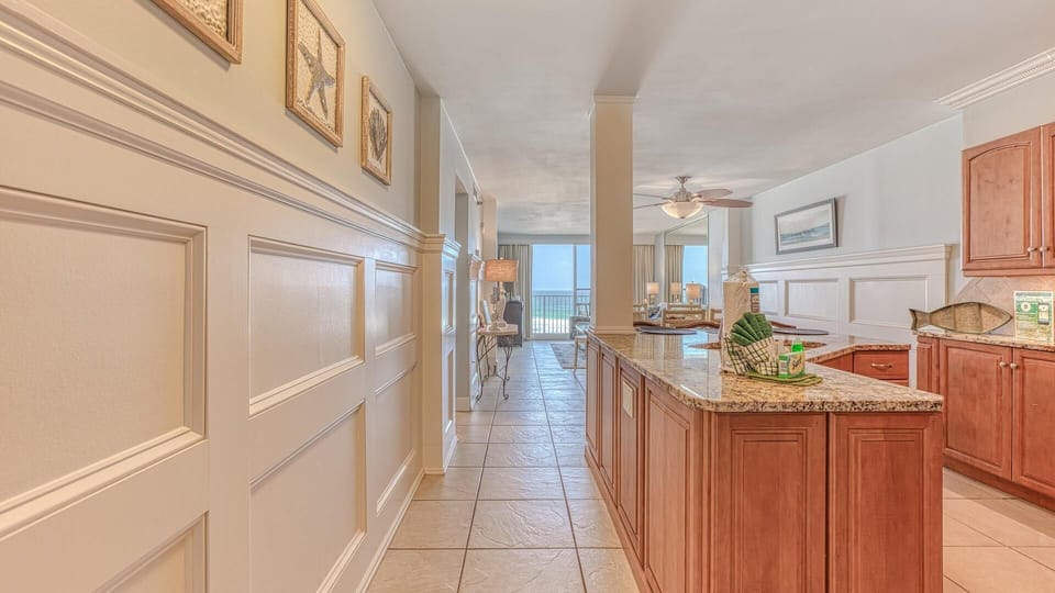 Condo, Multiple Beds, Ocean View (Destin on the Gulf 703) | Interior