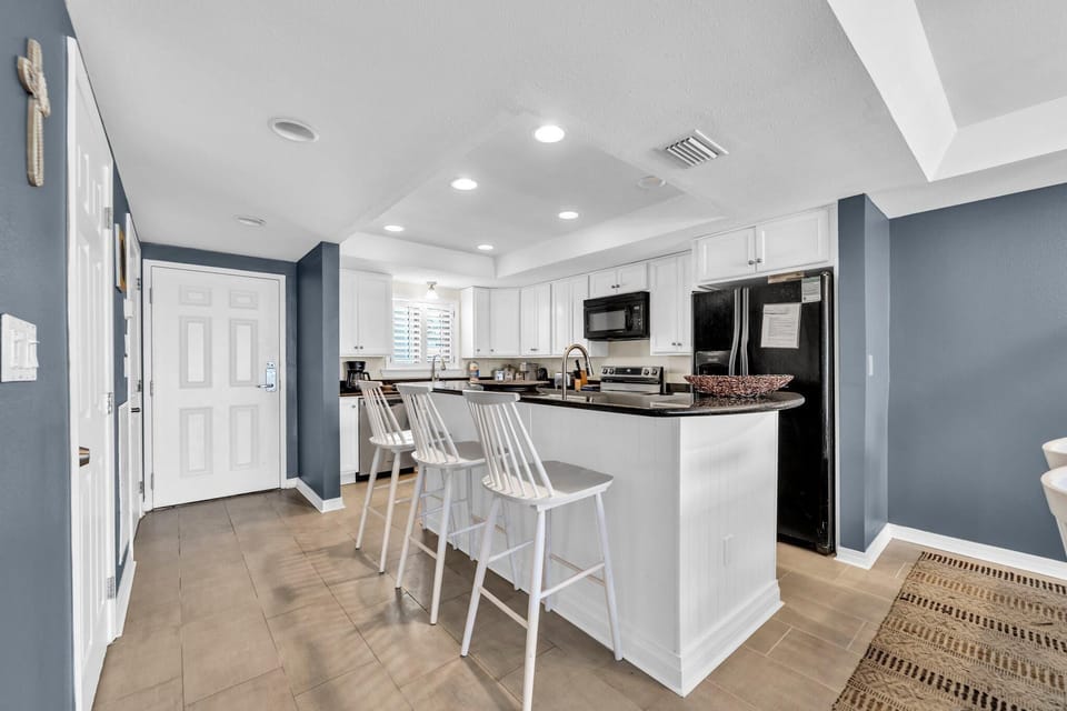 Condo, Multiple Beds (Aegean 105) | Private kitchen | Oven, toaster