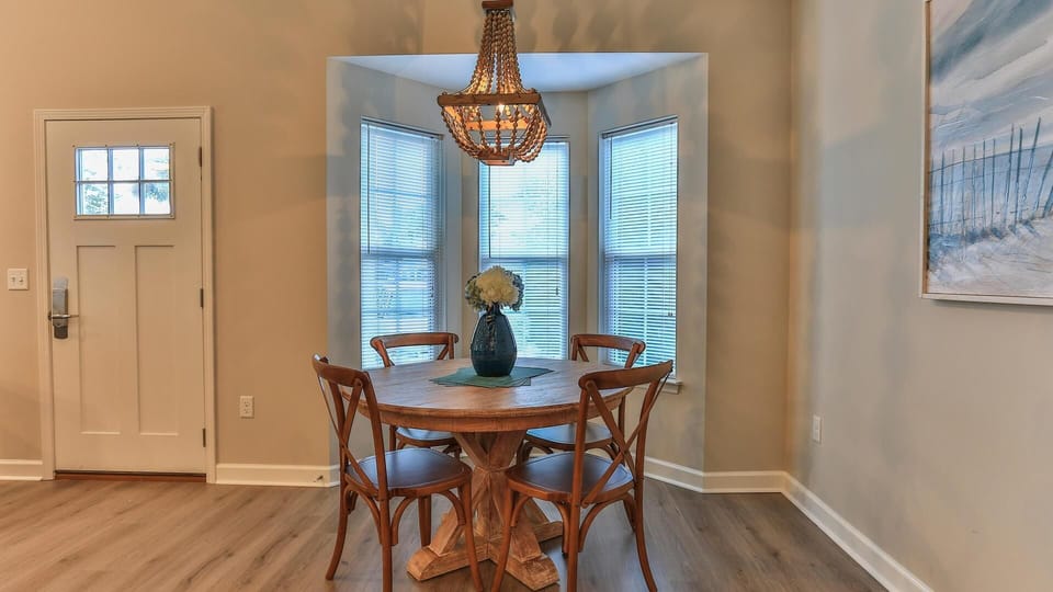 House, 1 King Bed with Sofa bed (After Dune Delight) | Dining
