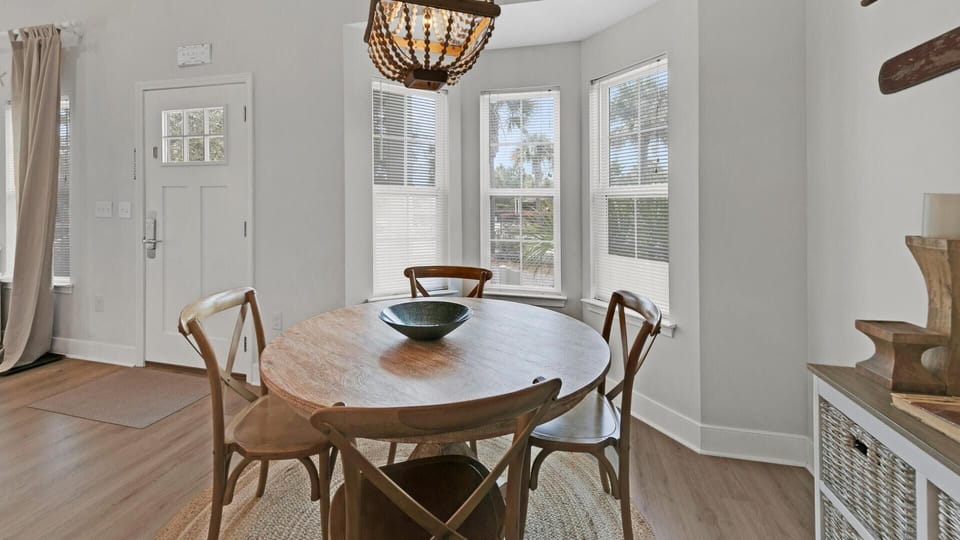 House, Multiple Beds (KK's Beach House) | Dining