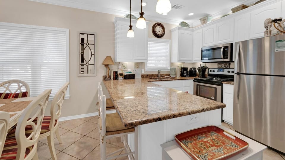 House, Multiple Beds (Abode Kenmare) | Private kitchen | Oven, toaster