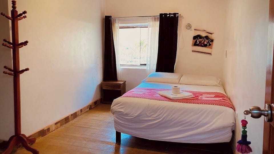 WiFi (free), bed sheets