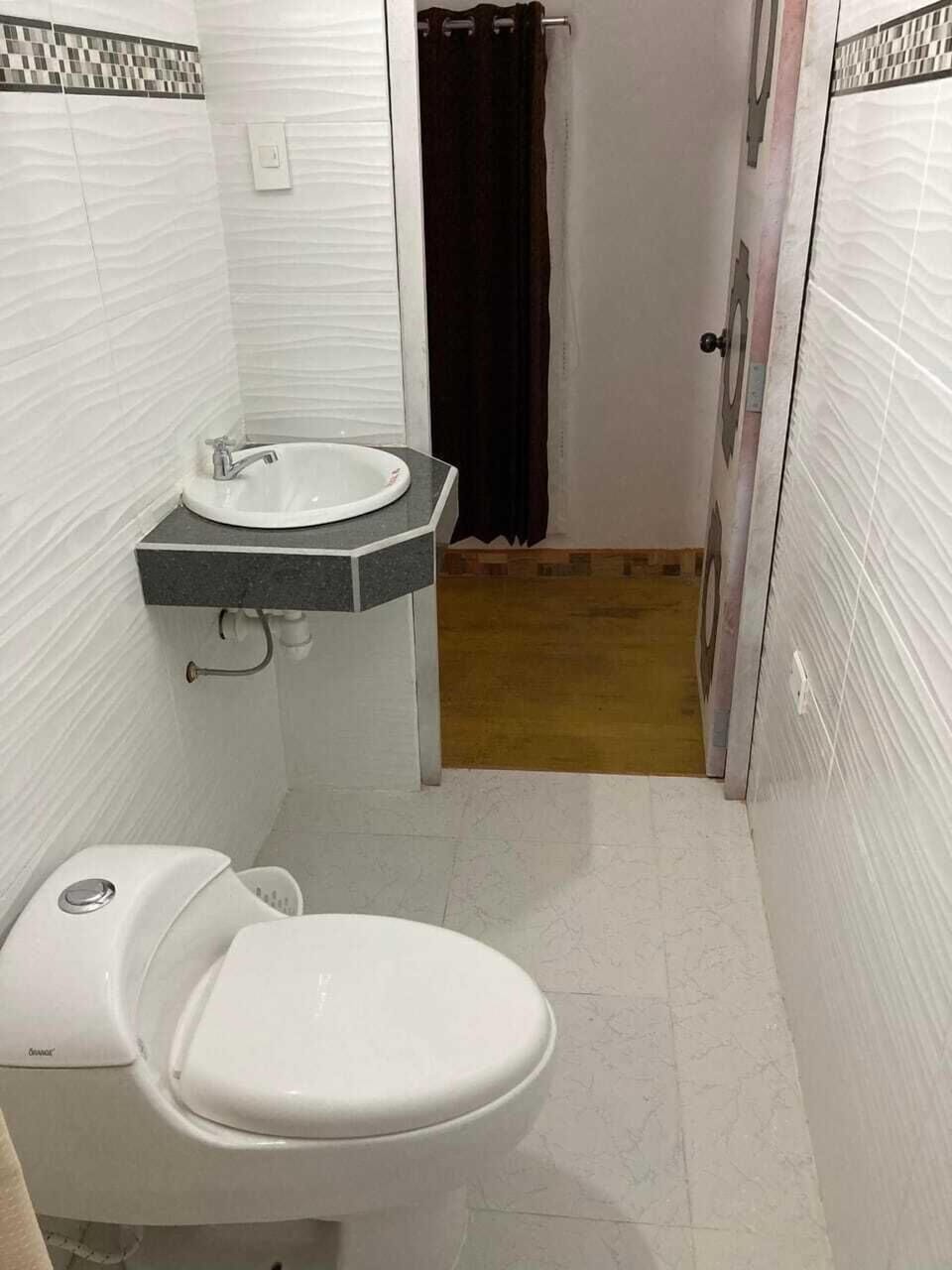 Basic Double or Twin Room, 2 Bedrooms | WiFi (free), bed sheets