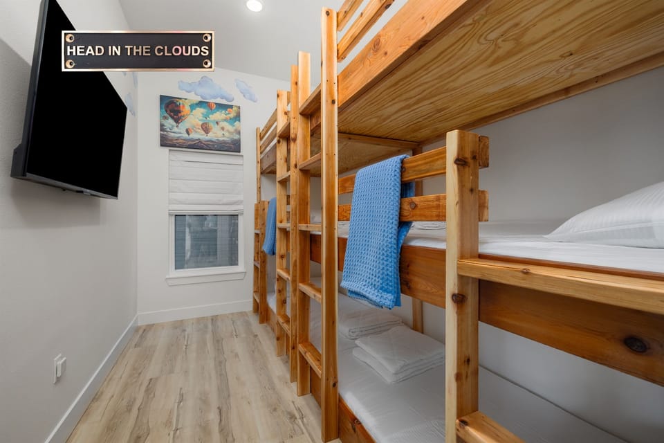 Cloud Nine - Basement Level: Bedroom 5, HEAD IN THE CLOUDS, w/ 6 twin beds