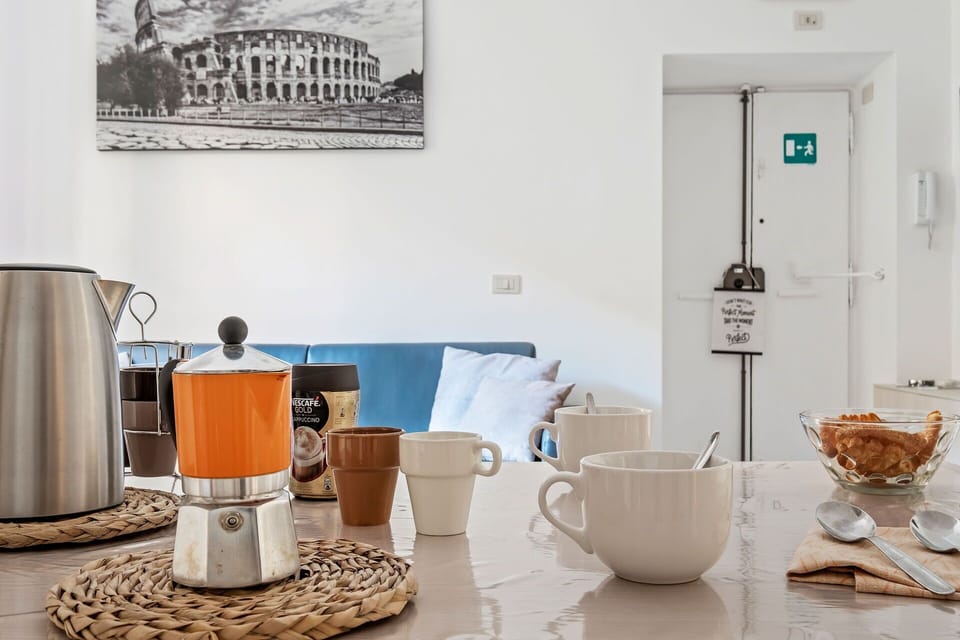 Room Detail