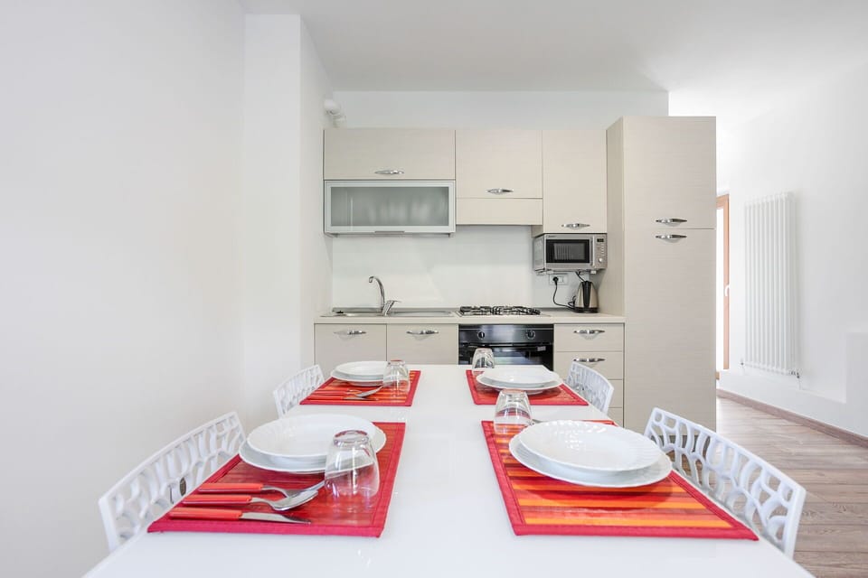 Dining Room, Kitchen