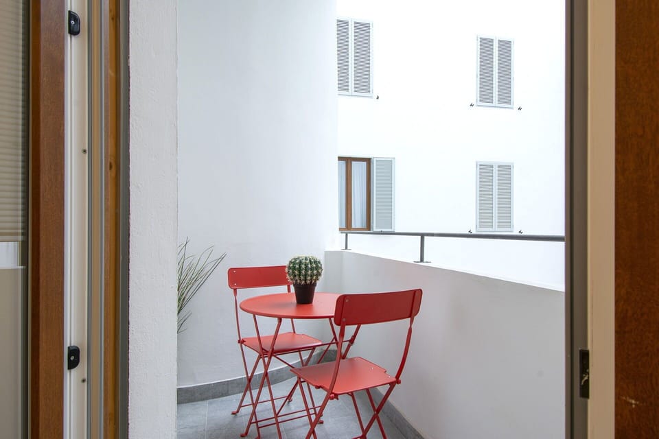 Balcony / Terrace / Patio