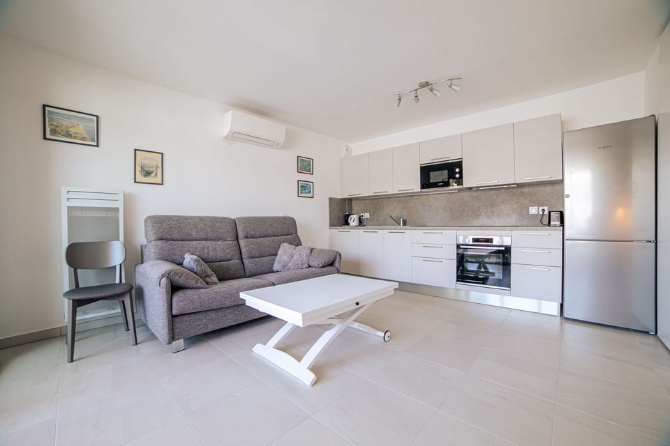 Kitchen, Living Room
