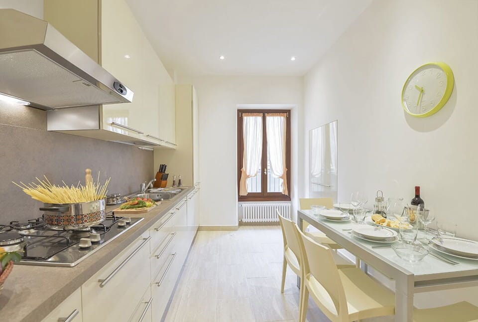 Dining Room, Kitchen