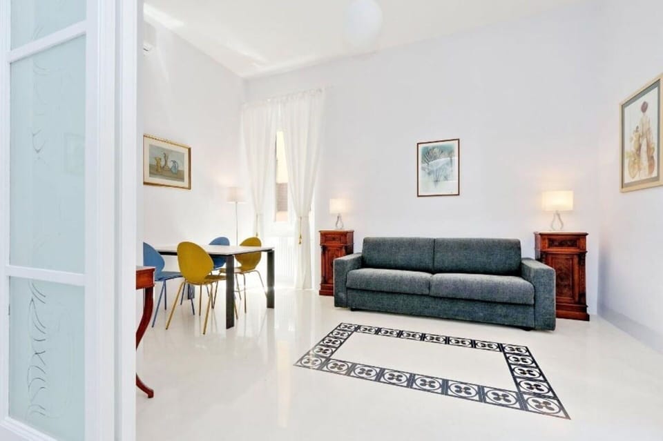 Living and dining area