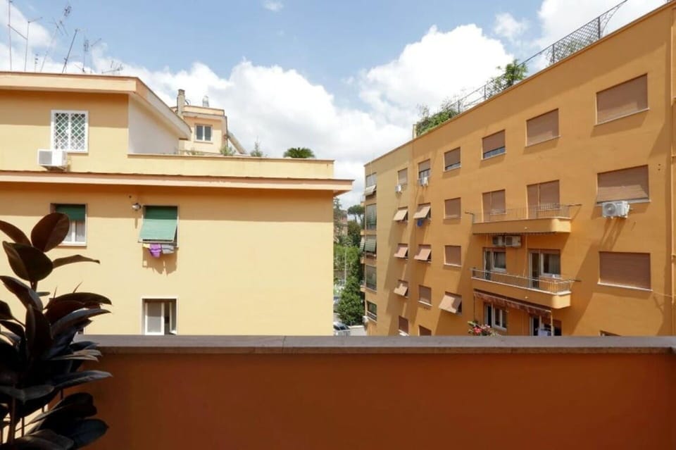 Balcony / Terrace / Patio