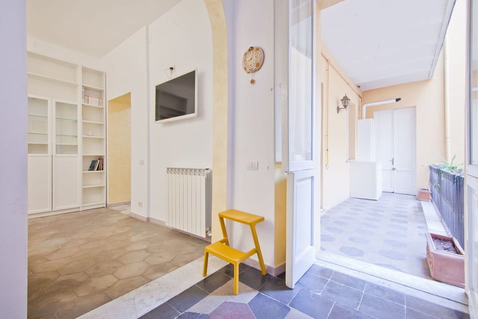 Balcony / Terrace / Patio, Living Room