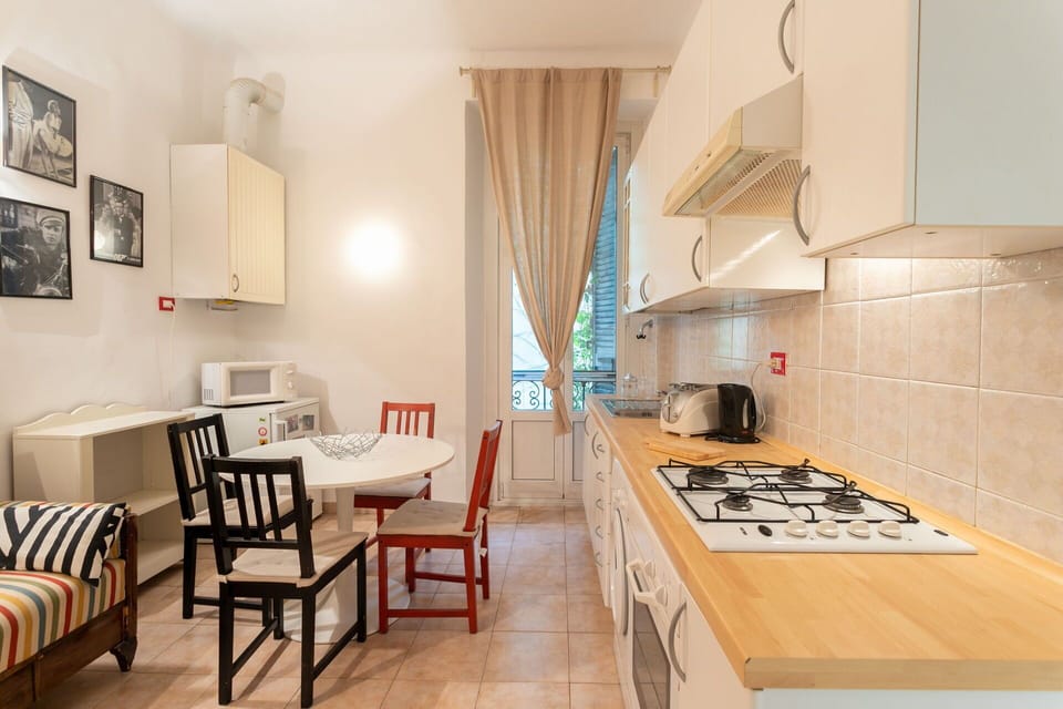 Kitchen, Living Room