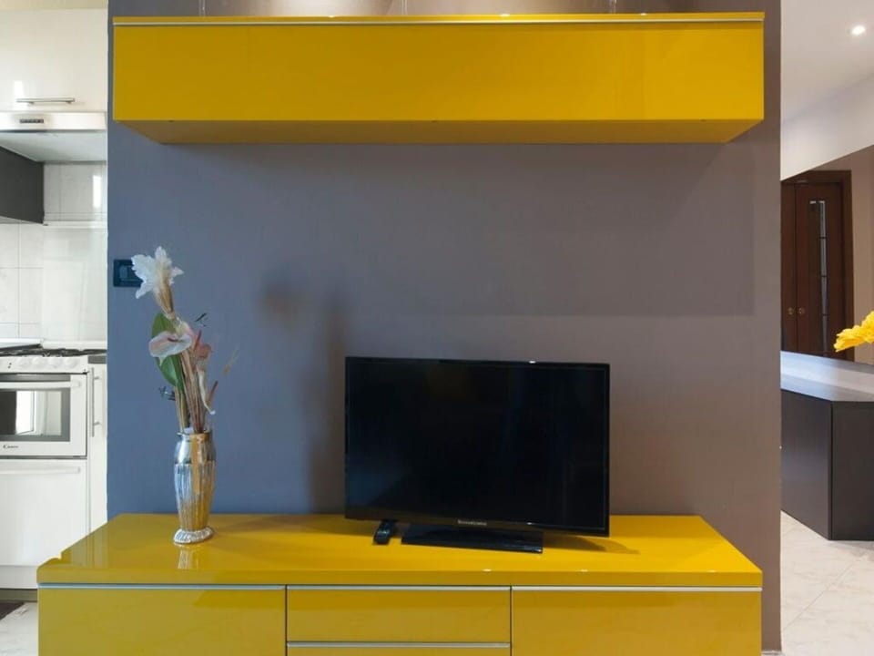 Room Detail