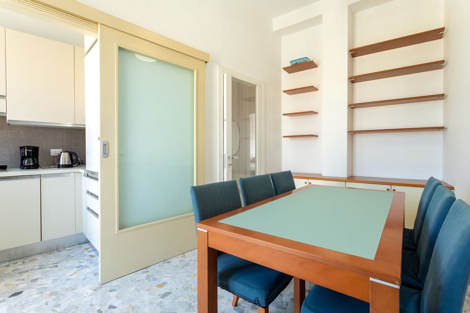 Dining Room, Kitchen