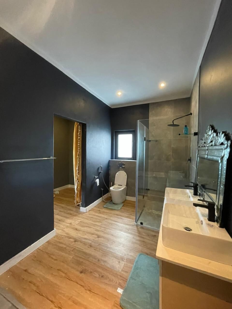 Classic Double or Twin Room, Mountain View | Bathroom | Shower, hair dryer, towels, soap