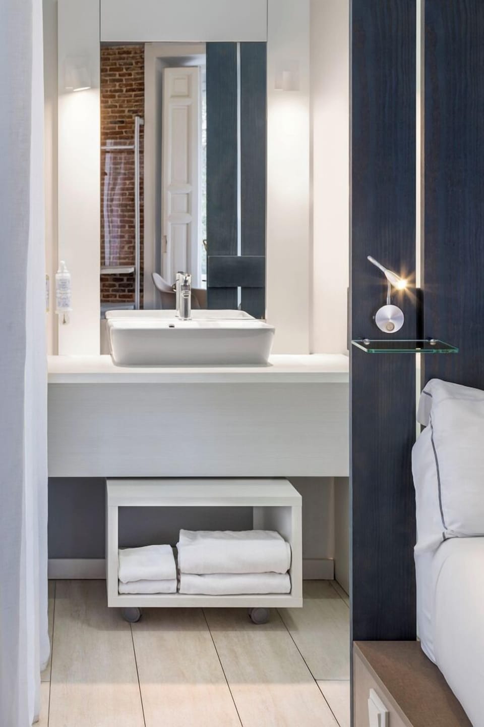 Twin Room | In-room safe, soundproofing, iron/ironing board, free WiFi