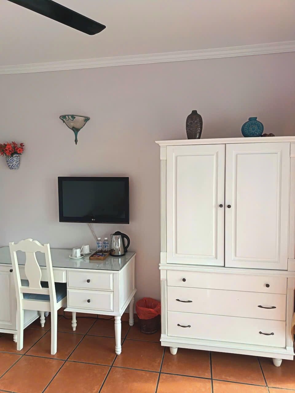 1 bedroom, premium bedding, pillowtop beds, minibar