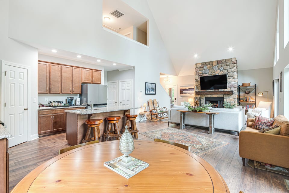 House (3 Bedrooms) | Interior