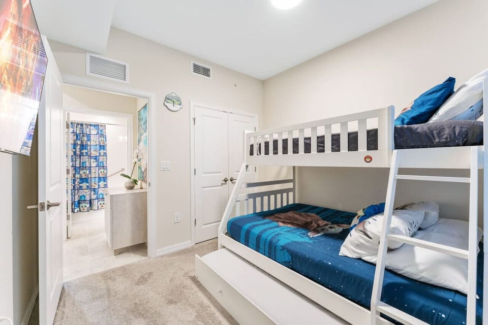 Second Bedroom Sleep 4 #Disney #Parks #kingdom #springs #StoreyLake #resort #Apartment #Vacation #Rental #waterpark #Kissimmee #Orlando #universal #citywalk