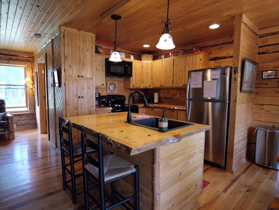 Loon Loft on Drummond Island (3482)