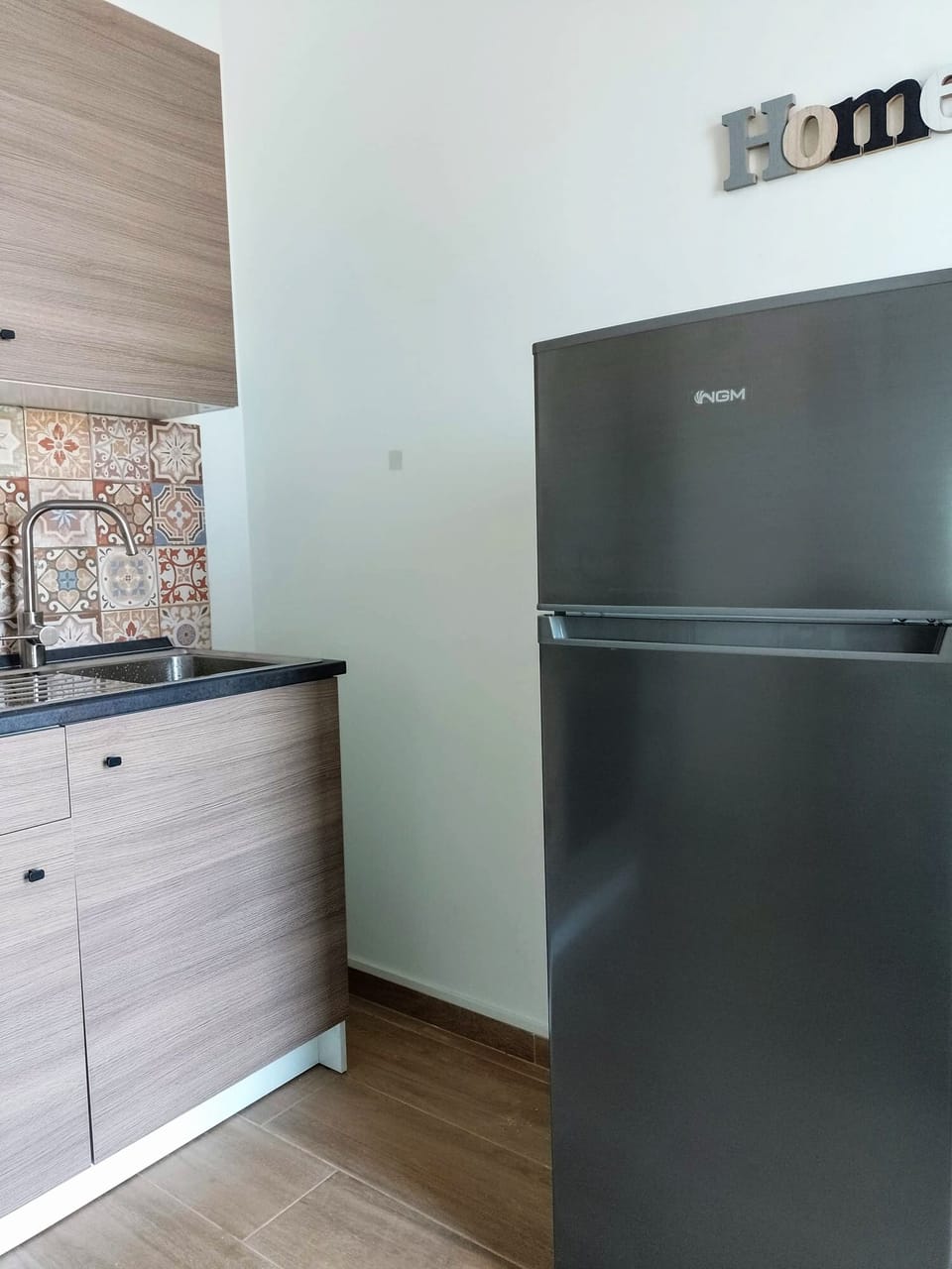 Cucina attrezzata primo piano.