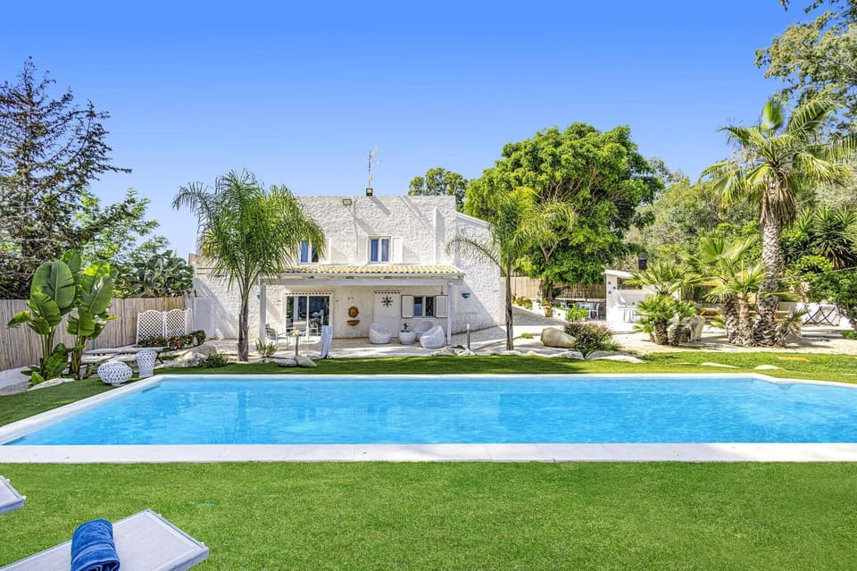 Villa Mediterraneo image