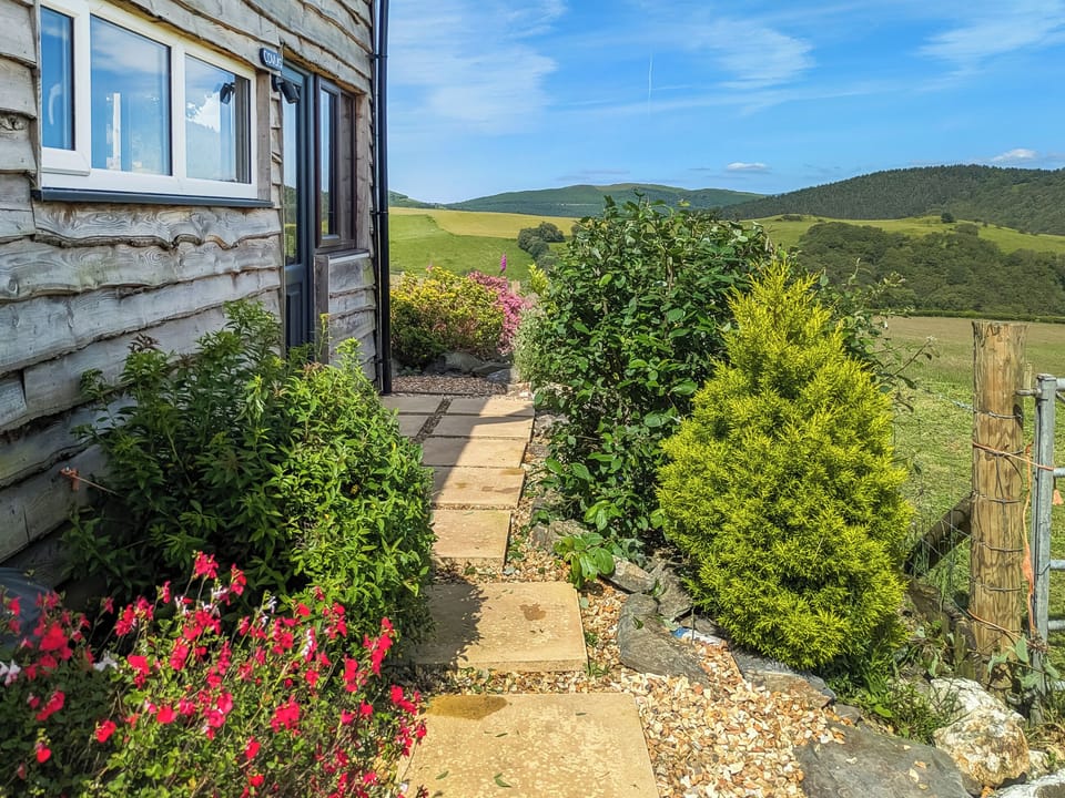 Exterior | Cowlas, Aberdovey