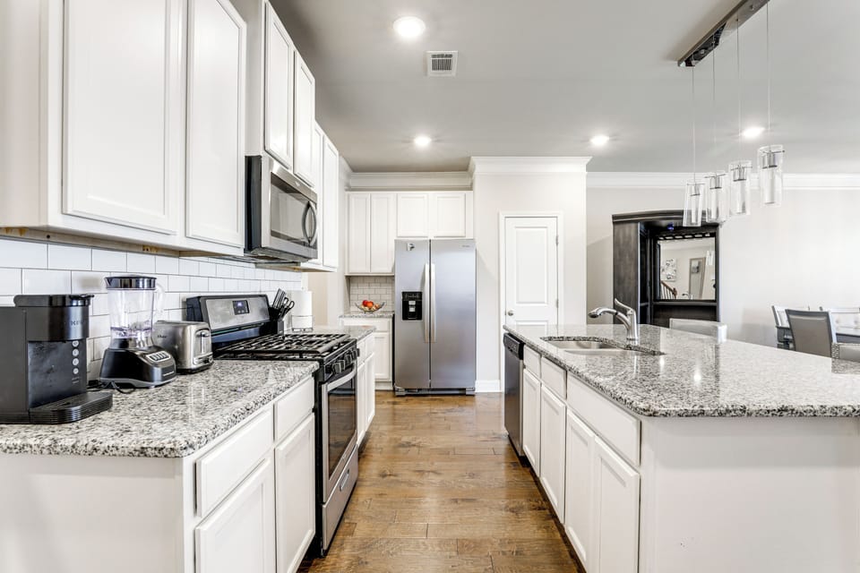 Kitchen | 1st Floor | Keurig Coffee Maker | Dishwasher