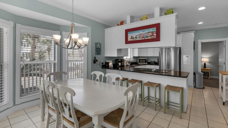 House, Multiple Beds, Patio, Ocean View (Stargazer) | Private kitchen