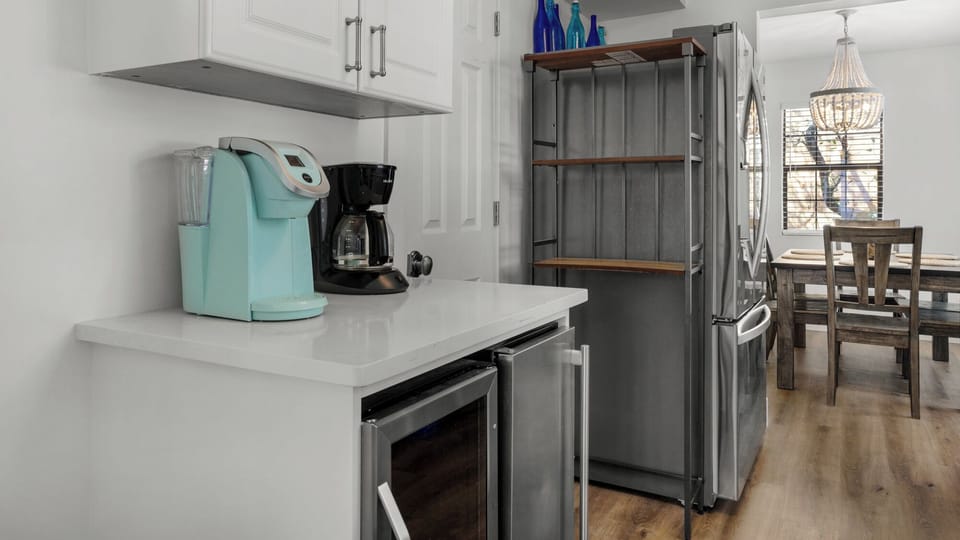 House, Multiple Beds, Patio, Garden View (SeaTreat) | Private kitchen
