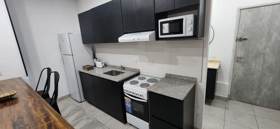 Studio, Mountain View | Private kitchen | Electric kettle