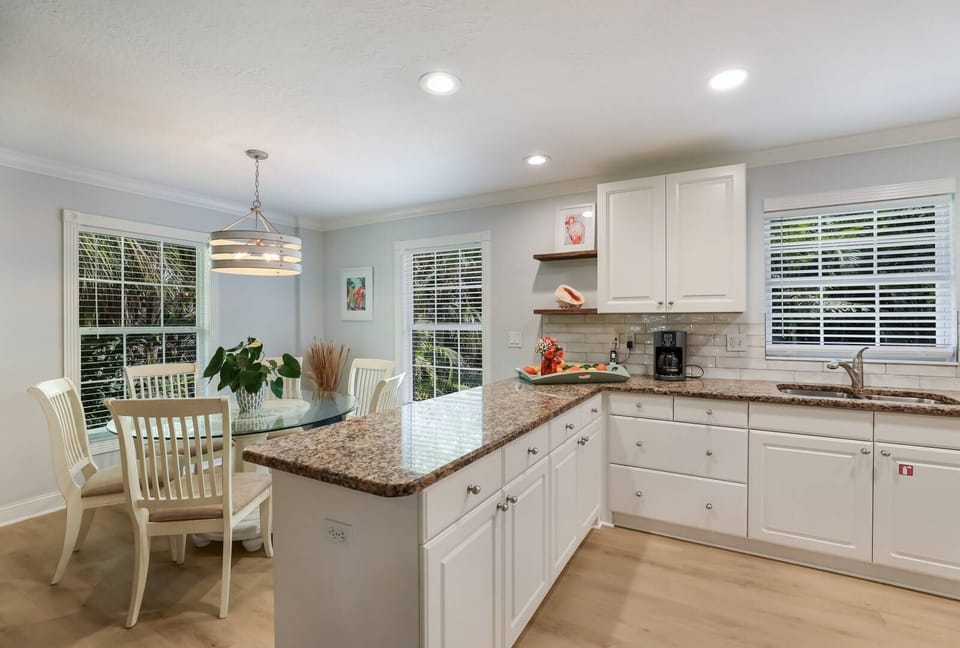 Large kitchen dining area