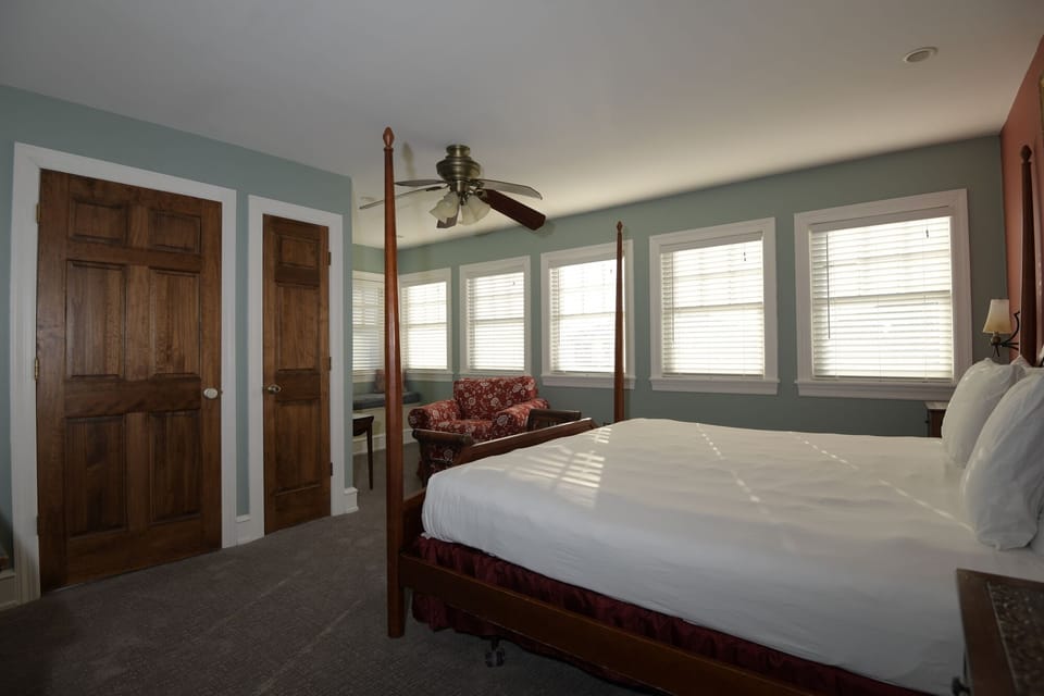 Room 9