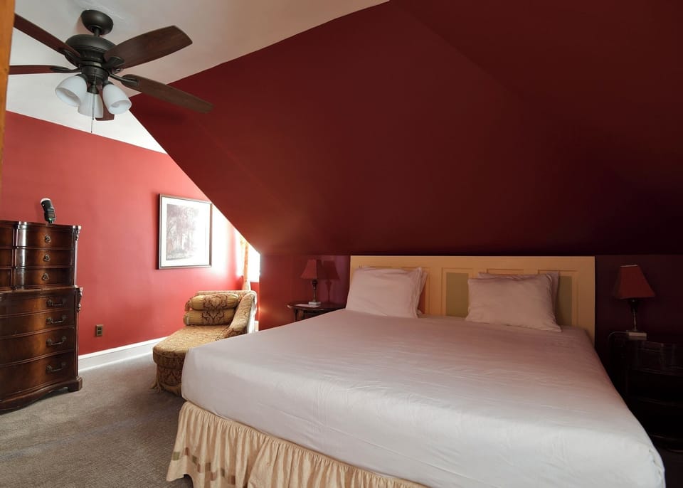 Room 8