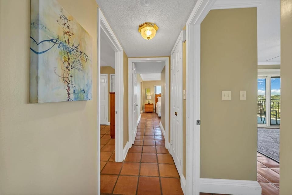 Condo, Multiple Beds (Emerald Isle 706) | Interior