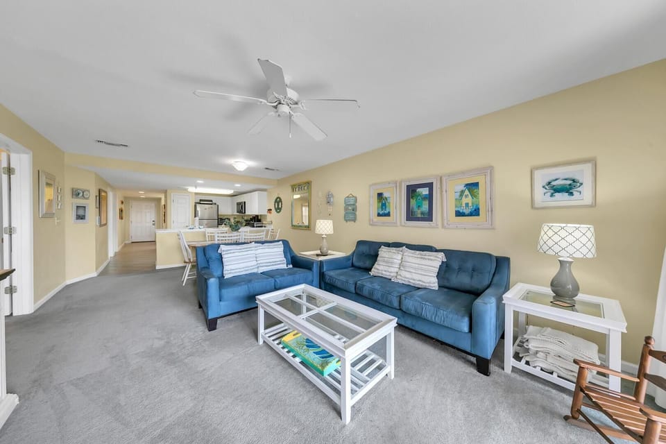 Condo, Multiple Beds (Amalfi Coast 113B) | Living area